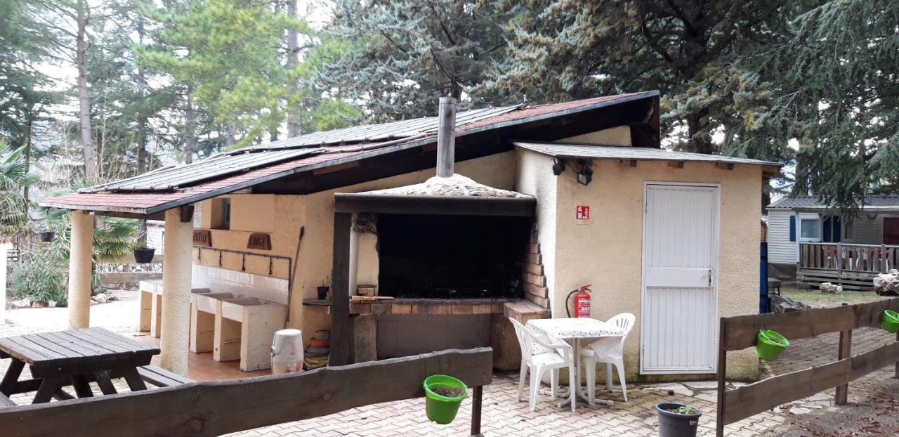 Camping La Source Sournia Luaran gambar